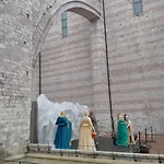 Santa Chiara דירה *