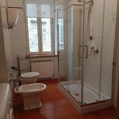 Santa Chiara * אסיסי