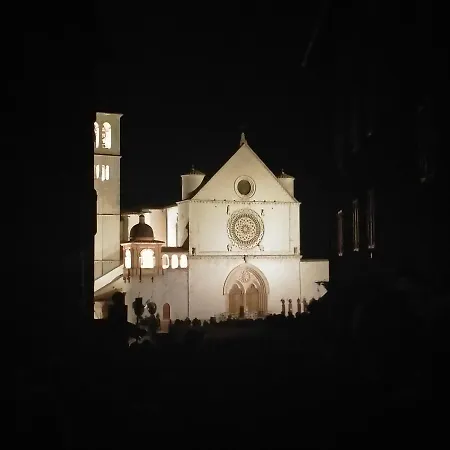 公寓 Santa Chiara *