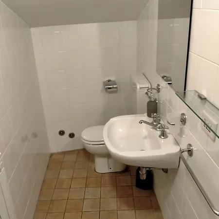 Santa Chiara Apartman *