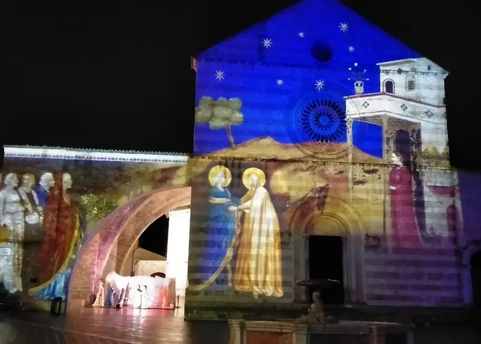 Santa Chiara * Asyż