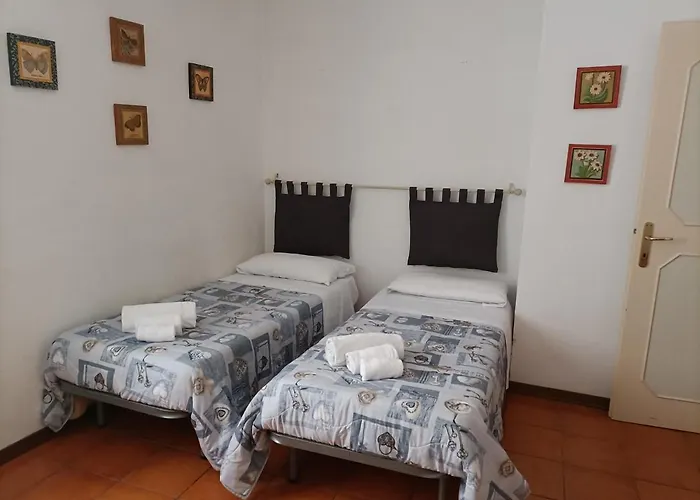 Santa Chiara Apartment