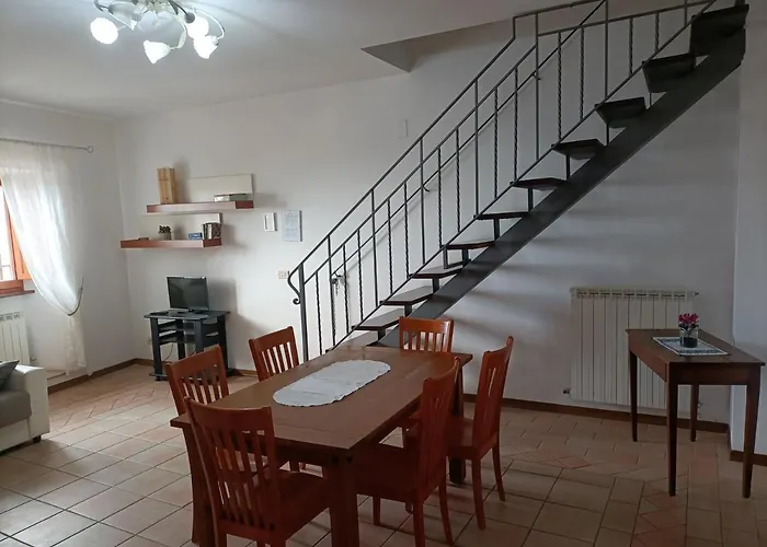 Santa Chiara Apartment