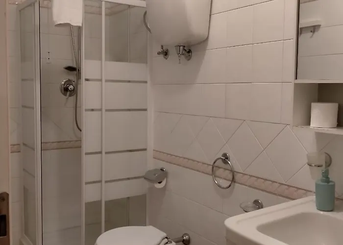 Santa Chiara * Asyż